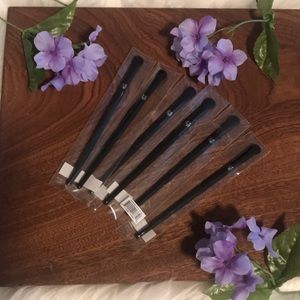 6 Kat Von D eye shadow brushes